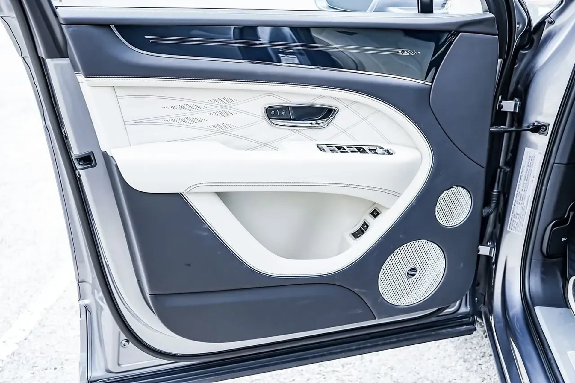 mph025_7852699_4e2bdc548aa54c6bb86b8419c34288ba_7e4c66cc0b