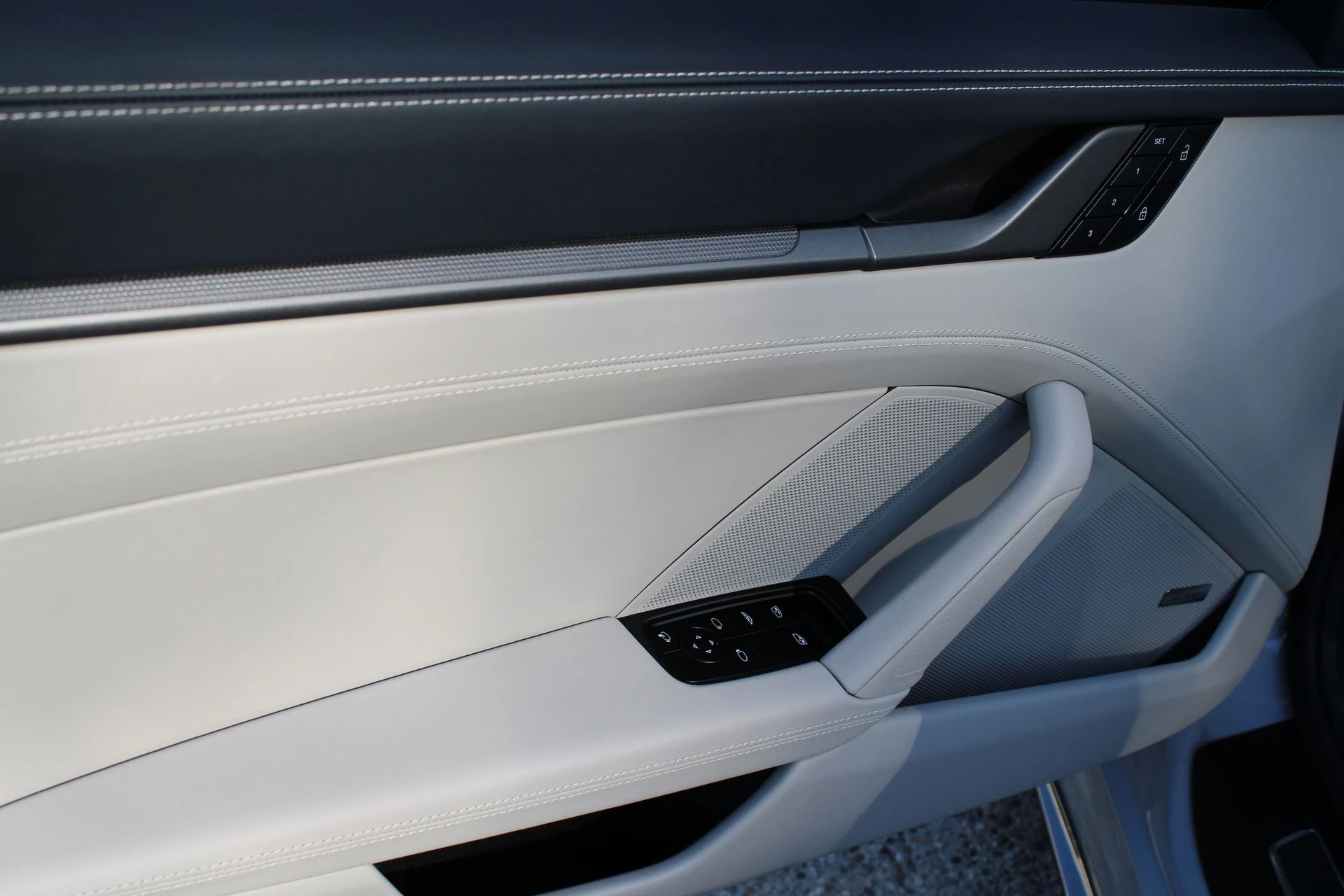 mph025_790673527_d166ab196d1dd088005e8b142425d2d0x_eadc16cbb5