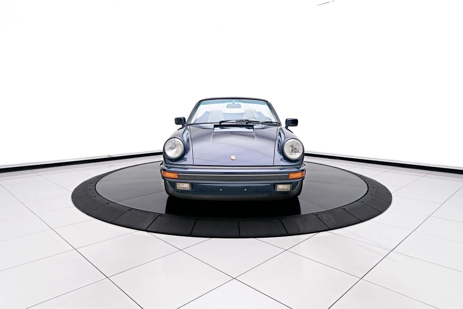 mph025_791358298_Used_1988_Porsche_911_Carrera_1745954196_19017610a5