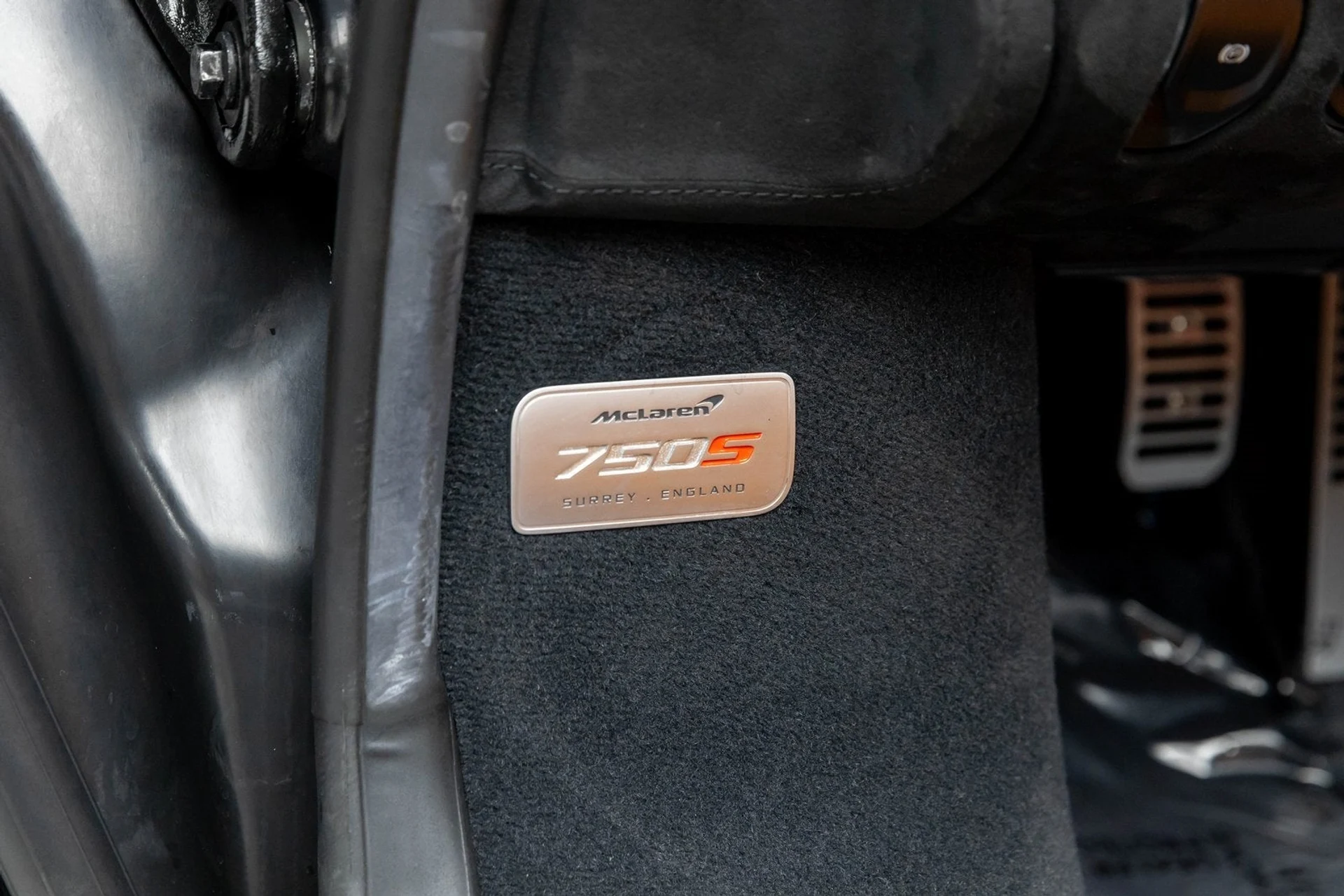 mph025_795890140_26_410bcdb5bd