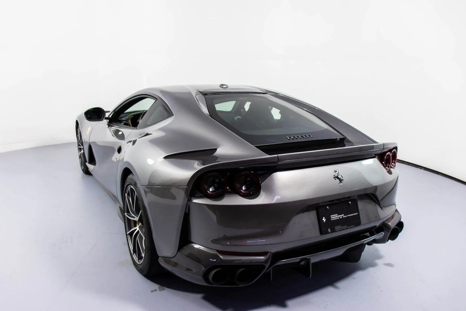 mph025_800575389_3a2c2b29da5c06afb8794c5d101a51c2x_05cc835853