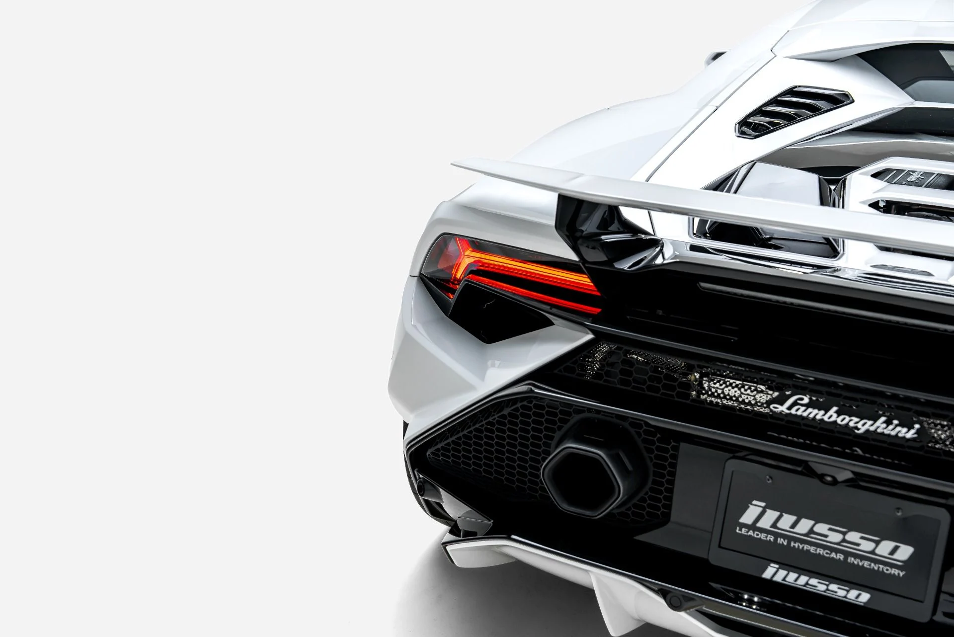 mph025_800828052_Used_2023_Lamborghini_Huracan_Tecnica_1787597756_d136eda4e3