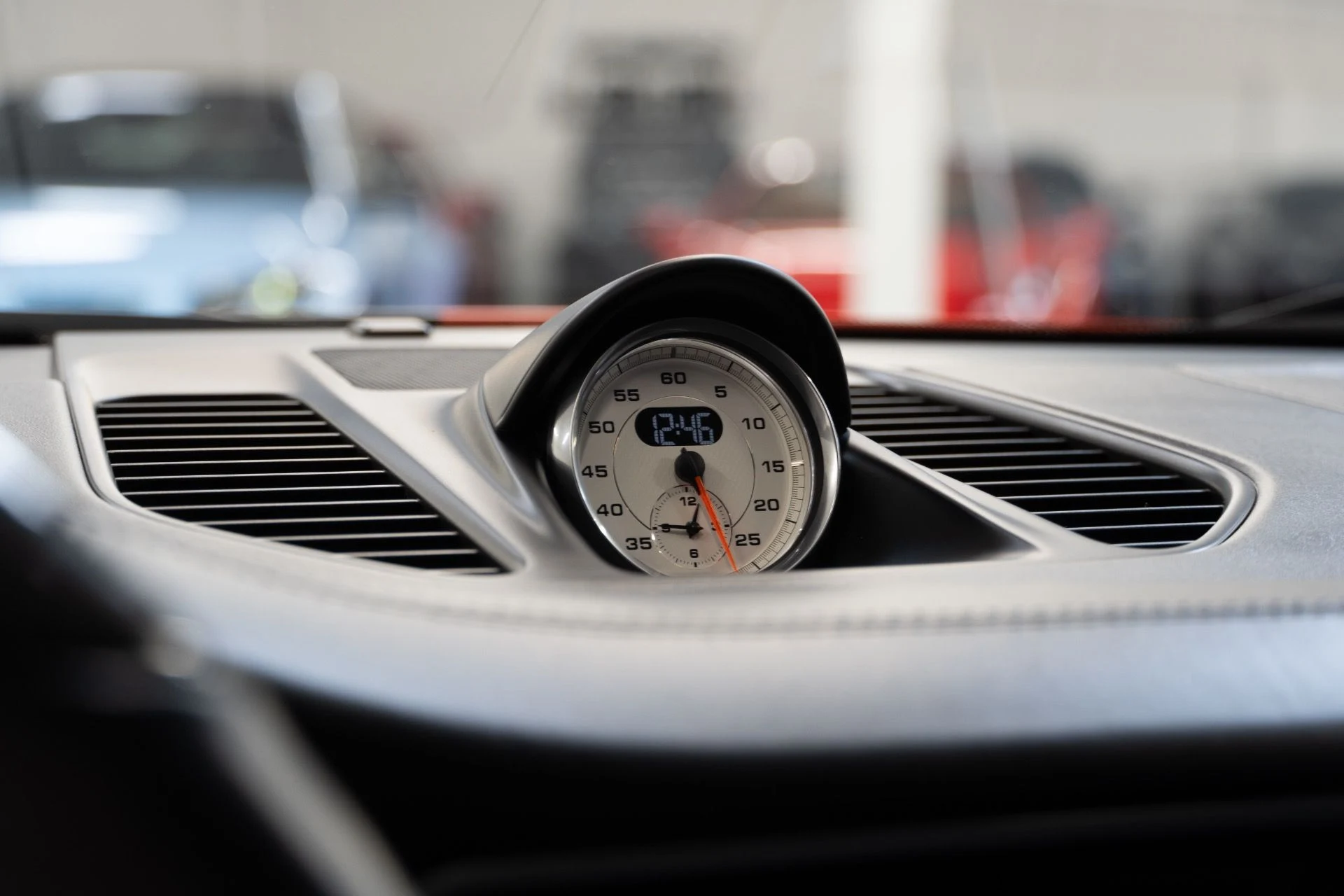 mph025_802917873_Used_2016_Porsche_911_Turbo_S_1752691150_4d875abc0d
