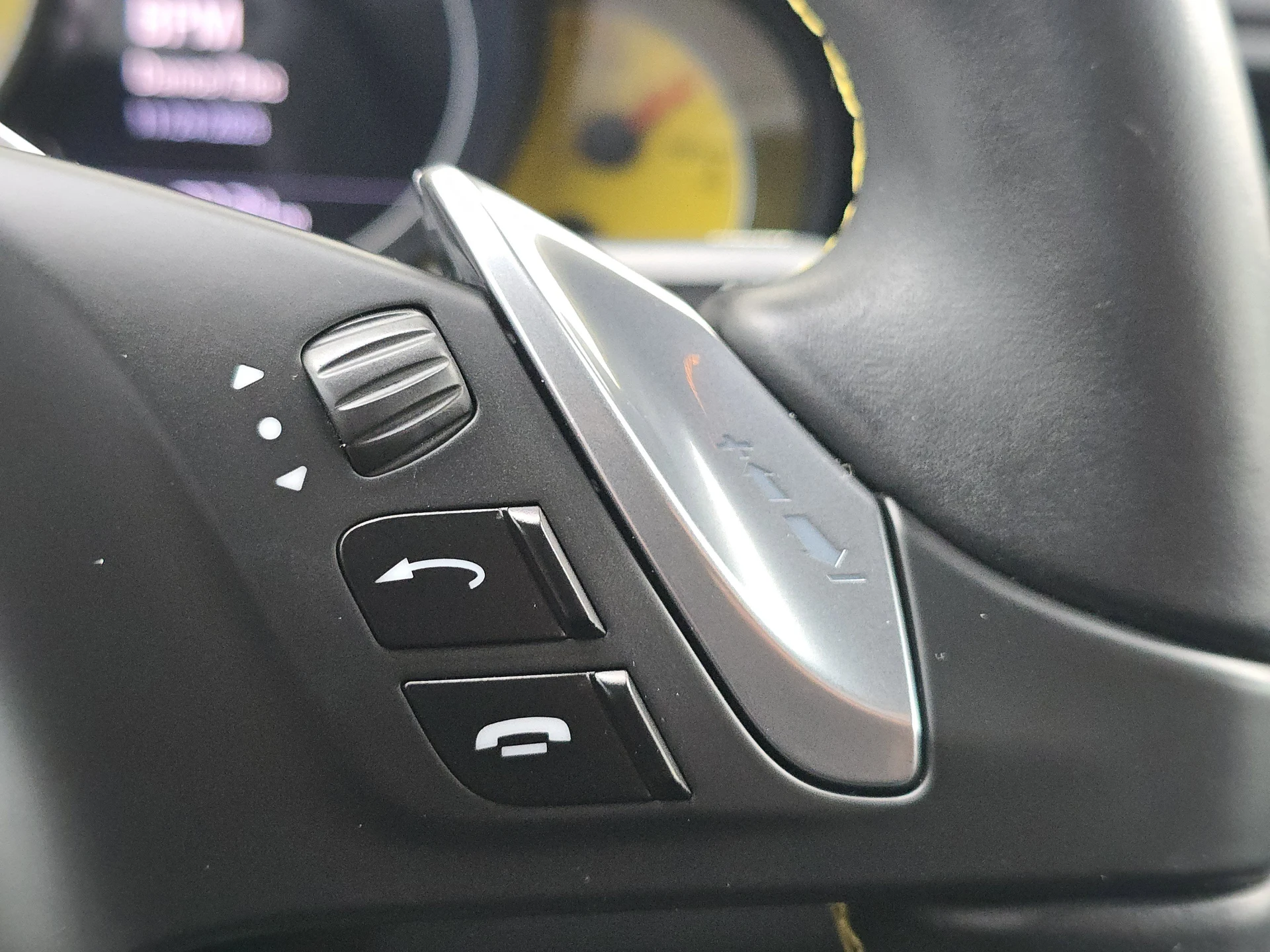 mph025_803693637_3e557b89eca3f3debb14bceedac89e28_0cd6de51c7