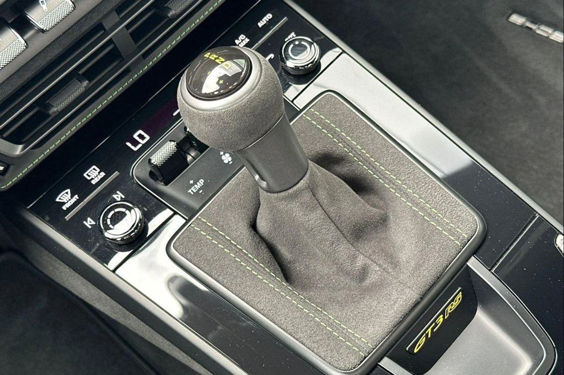 mph025_804306224_R3_HGQZDBC_Lc2_I_Ffsq_HE_Wdw9mk2s_9b196801c2