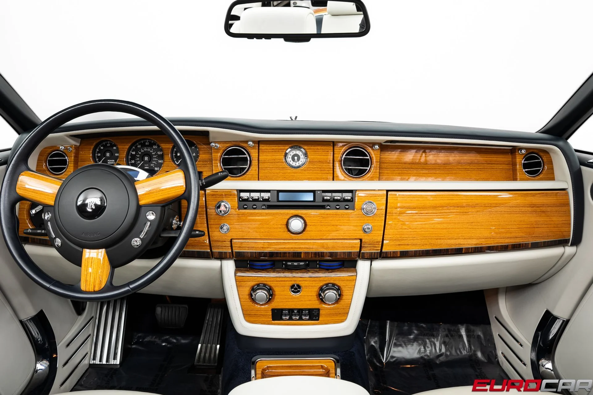 mph025_804915574_c0b66b83_f43b_4dbd_8599_c7184e75d376_7aca0e727d