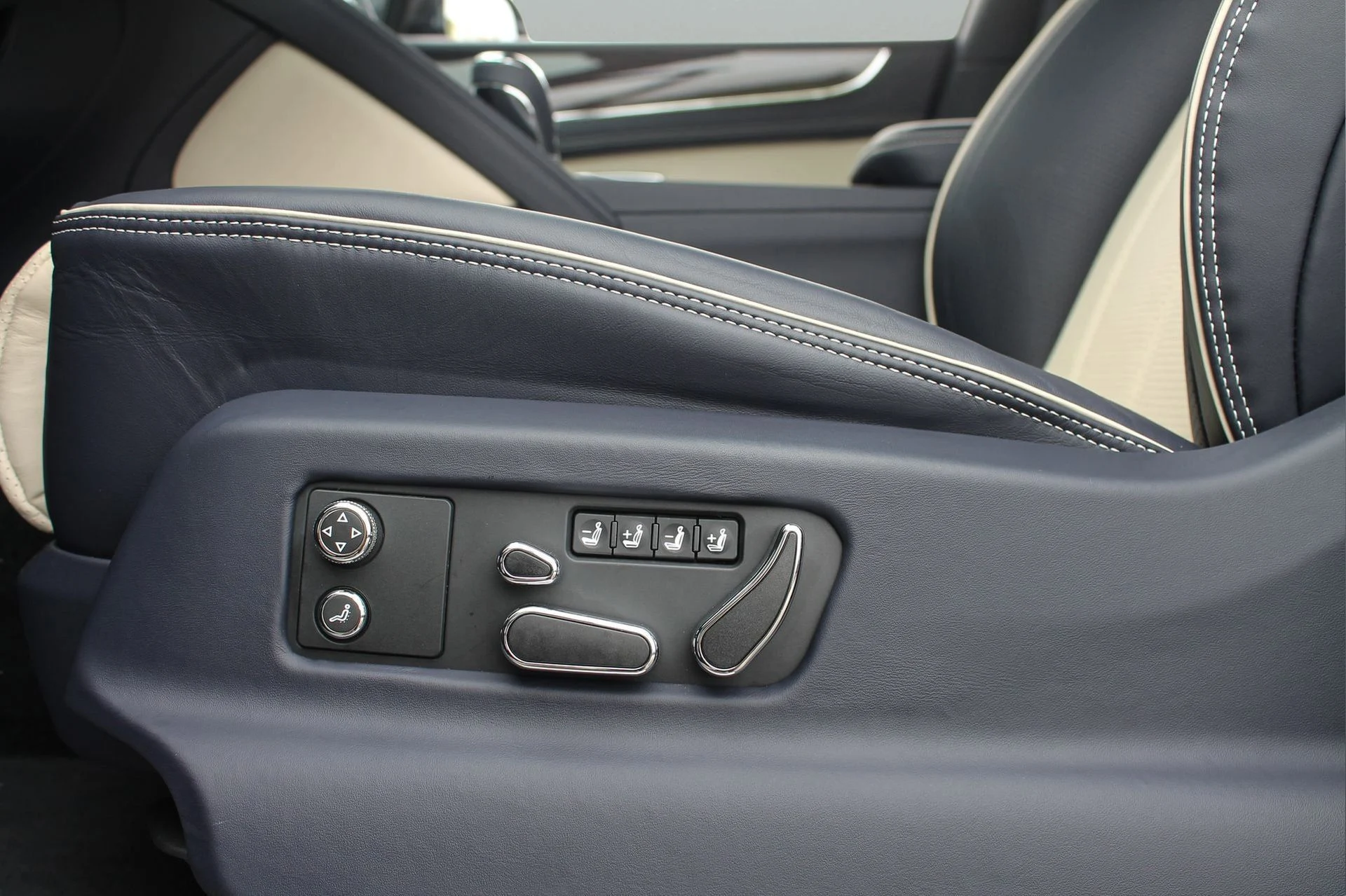 mph025_816980859_7db4ddd2eb8942faaaf398536743bbd9_04bce4501e