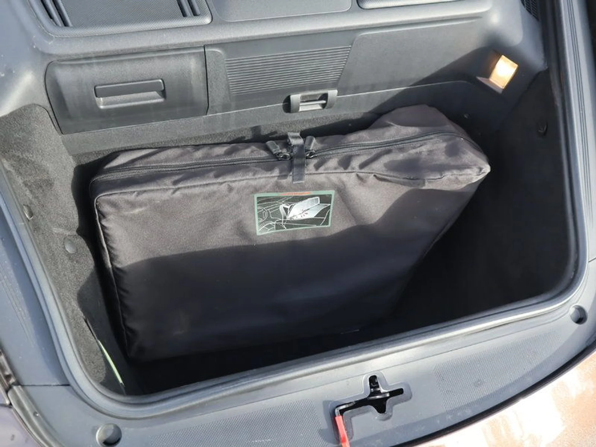 mph025_825374280_37864176_05537_c35e8e4857cf238cf18367b101b5caf1_dee37ef553