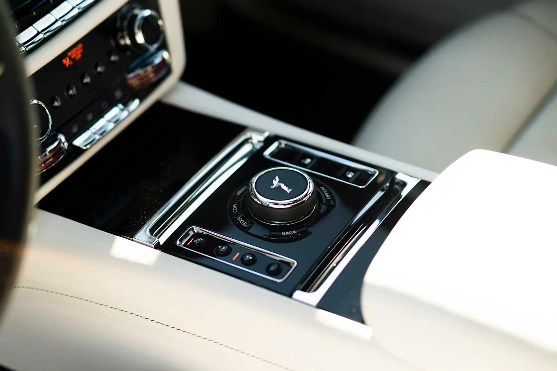 mph025_825744649_d761008b9a1018ad3d9f3cabfcbfdd7ax_cc27910d09