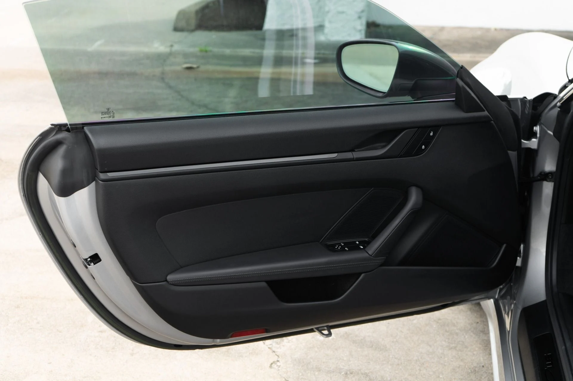 mph025_827643498_Used_2023_Porsche_911_Carrera_T_1771453746_645b1046d9