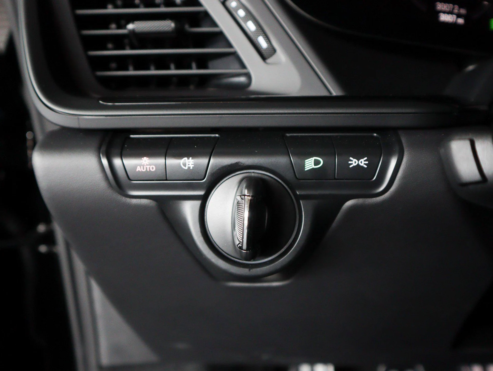 mph025_830734295_b7cdb5c24cc247e51e2fd23909d48493_8f3229d992