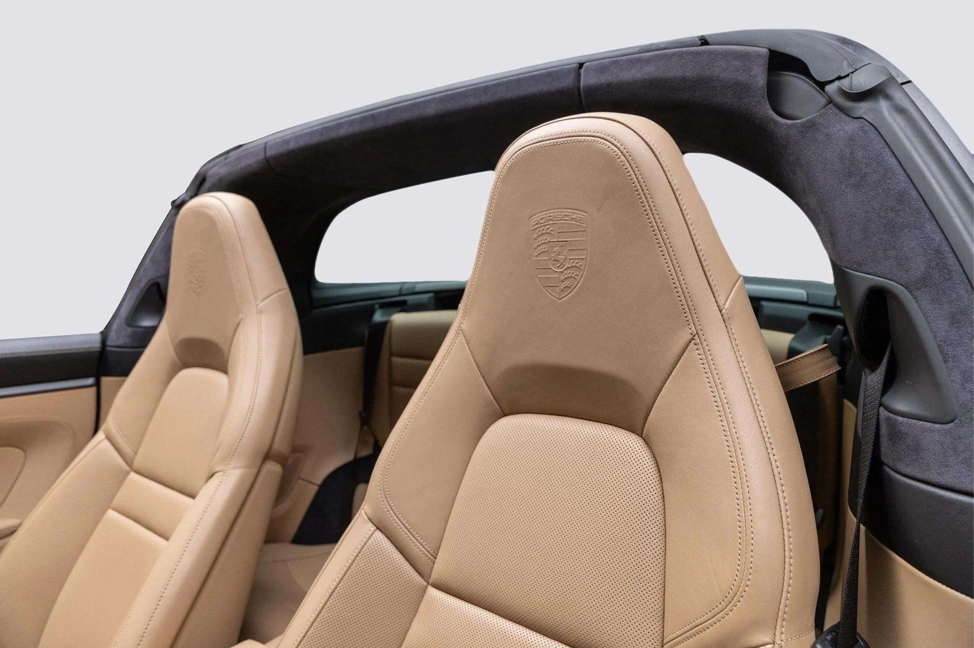 mph025_832571227_image_26_9db304d2ad