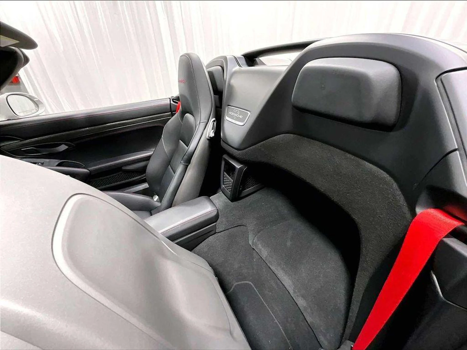 mph025_834634548_Ndo7l4_Hw_Hket_Apu_t78ze_Gkoc_w_be61d422f3