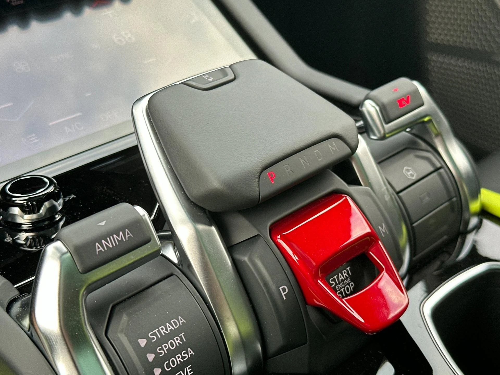 mph025_841759896_New_2025_Lamborghini_Urus_SE_1762960335_4e7c8272f5