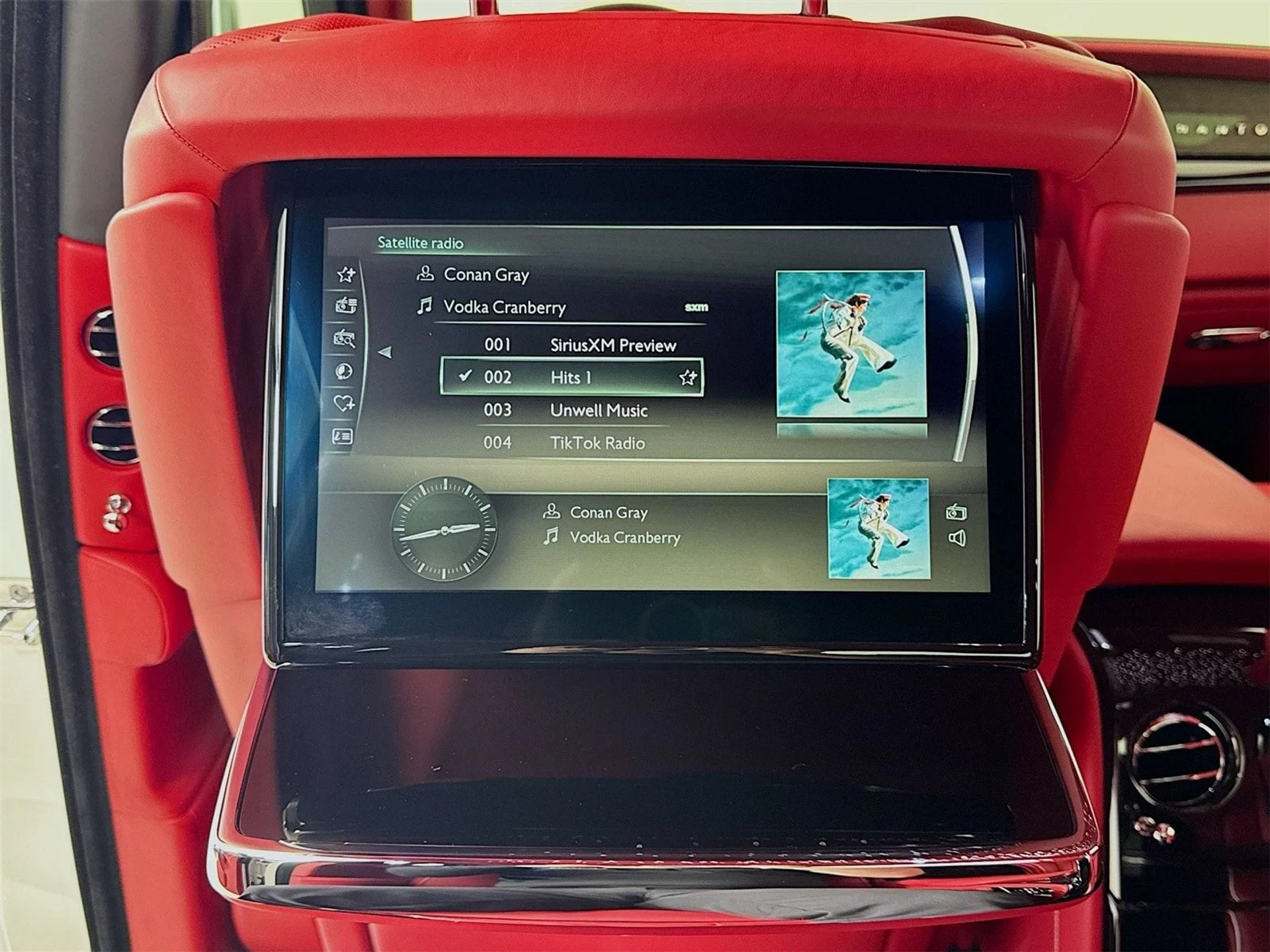 mph025_841853084_0466e947bd7bfd81bb04daa2f1a251e0x_b6b6f9cc12