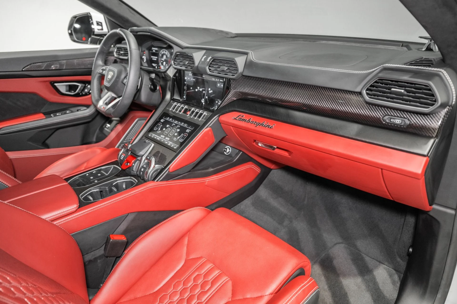 mph025_843318438_Used_2024_Lamborghini_Urus_S_1773253325_bc5ad797d2