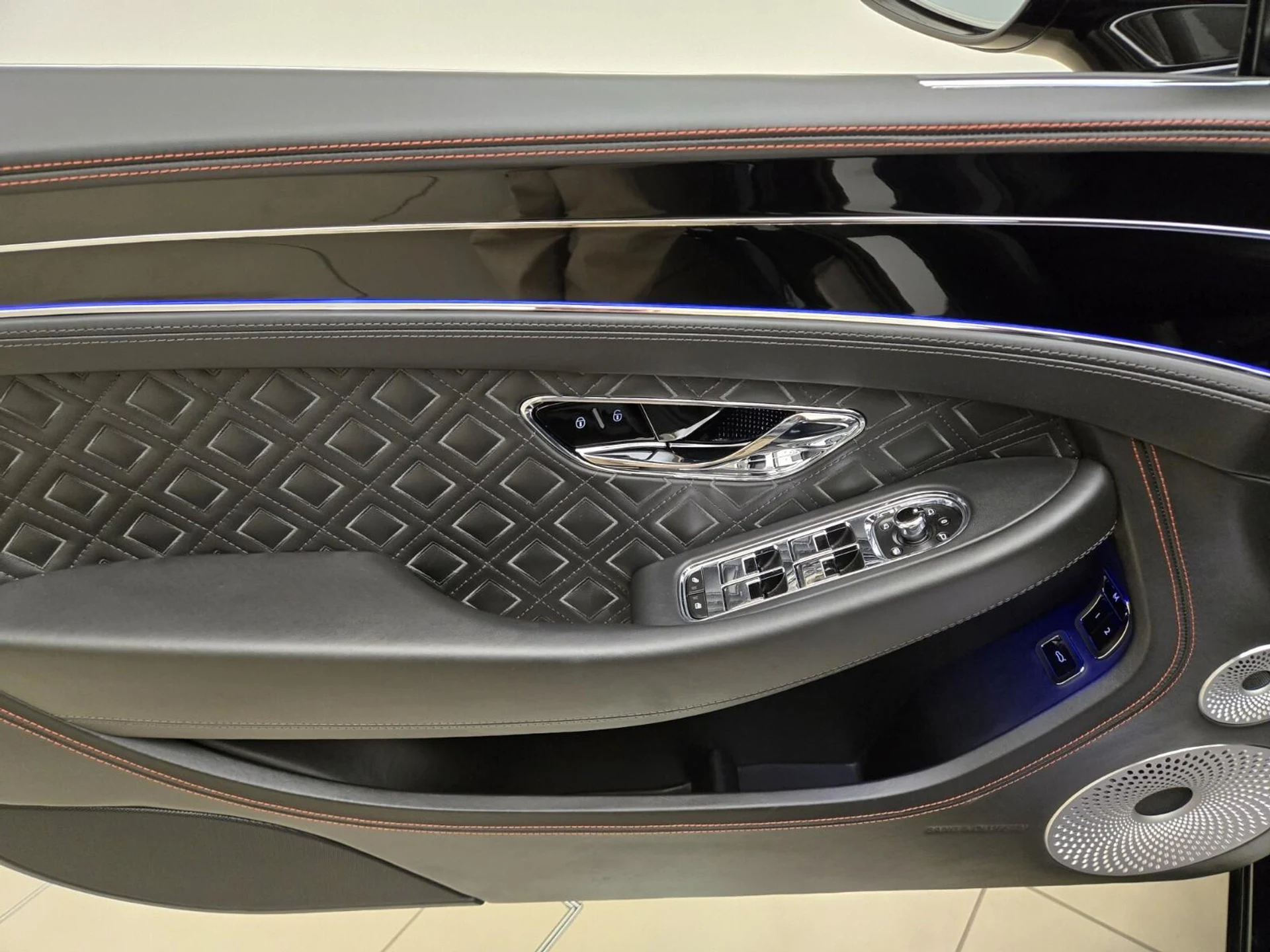 mph025_846460293_Used_2020_Bentley_Continental_GT_V8_1771569673_f9c23359f7