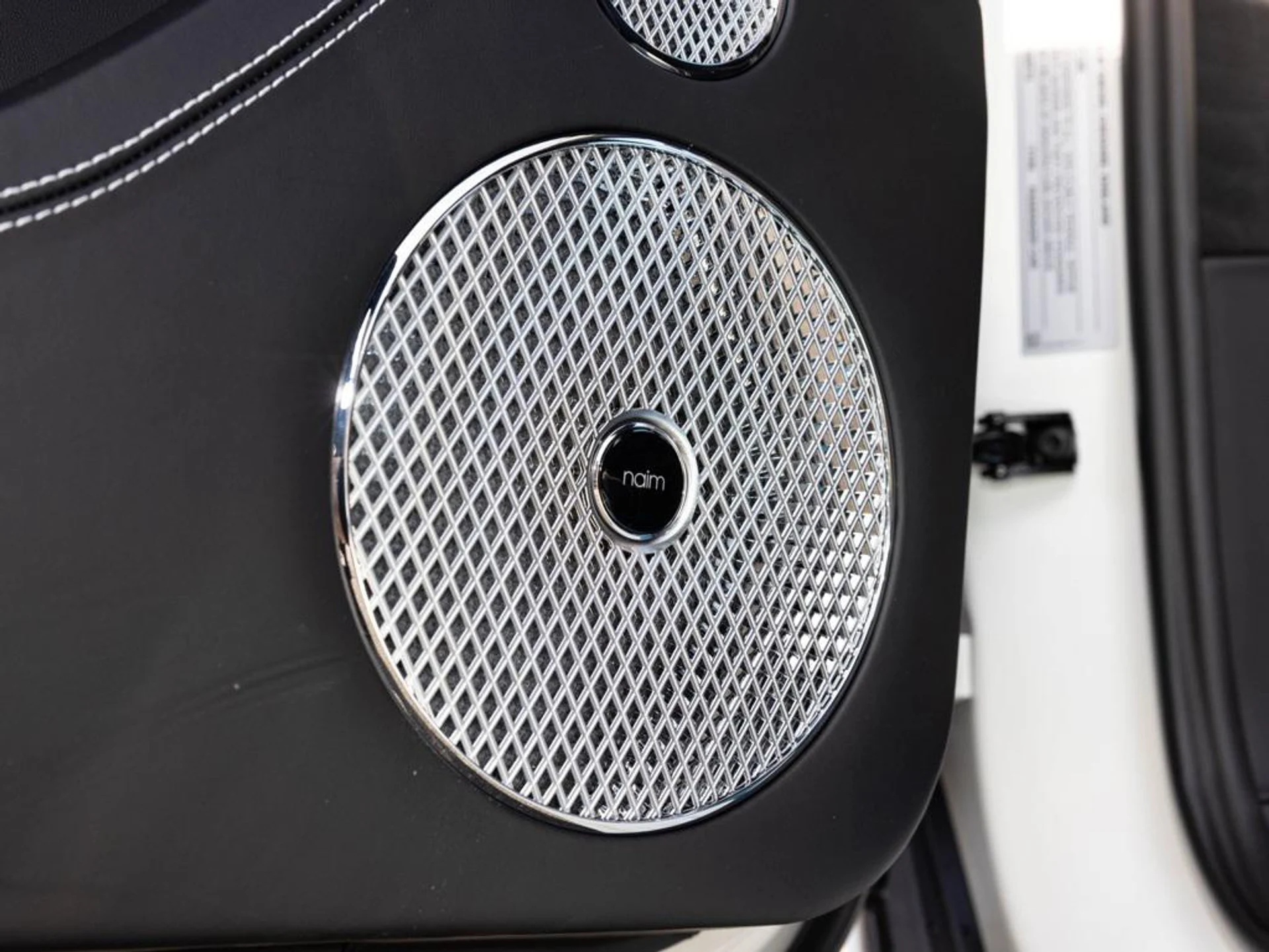 mph025_847597446_477125128_692b3273b578948aa2d41281_0e887289ef