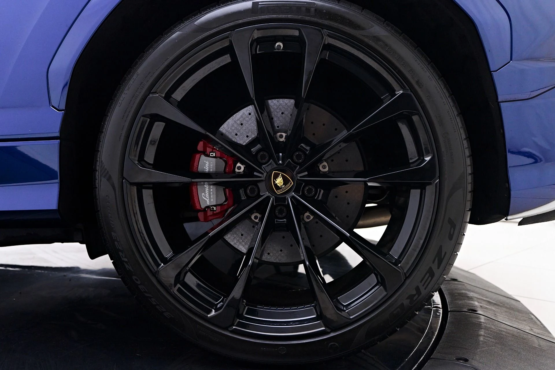 mph025_855059849_Used_2020_Lamborghini_Urus_Base_1754965756_ef1d4f1d6d