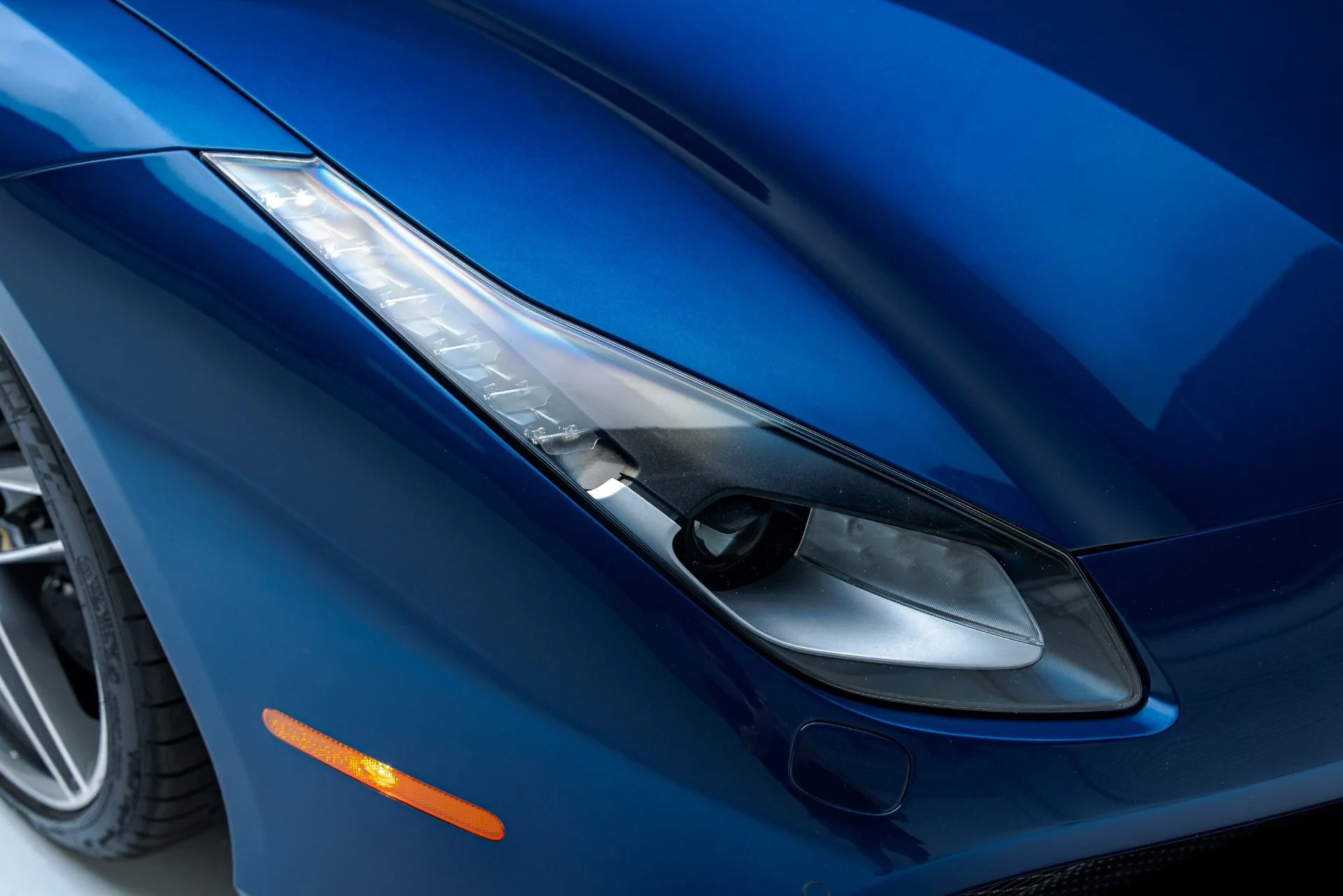 mph025_862020180_Used_2019_Ferrari_488_Spider_1791569539_bd14769f38