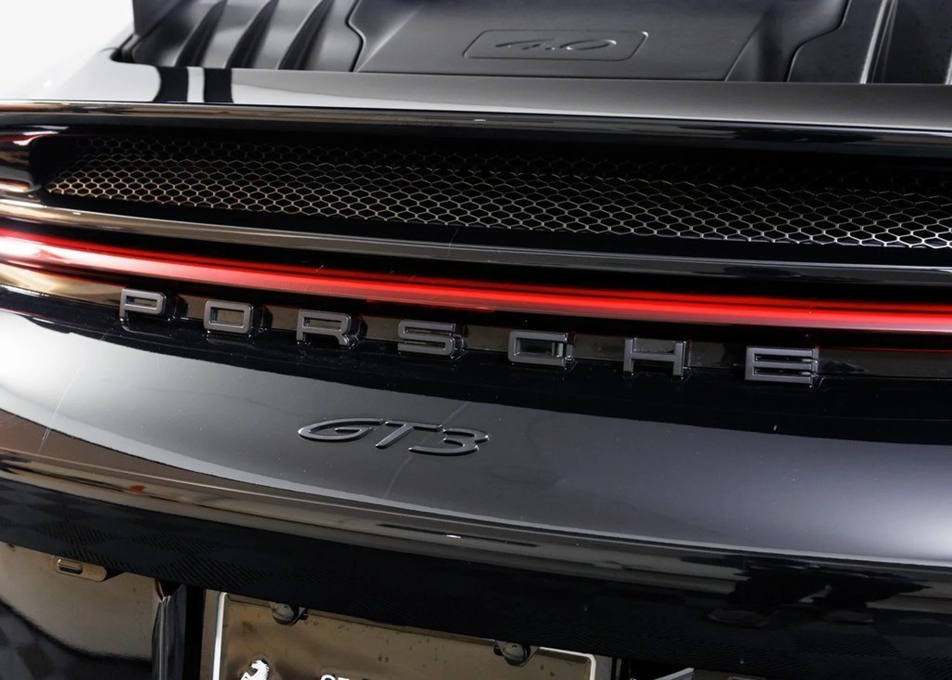 mph025_866234158_20b99a15b40da6aef2ddc885dada4cd8_59b820a9fc