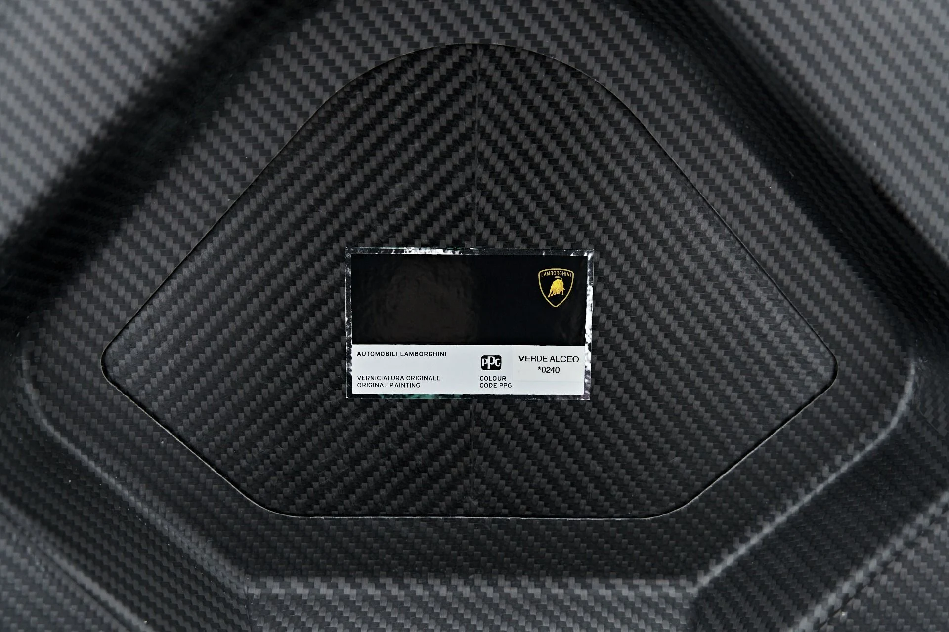 mph025_872263980_Used_2024_Lamborghini_Revuelto_Base_1789697486_8a39a4663a