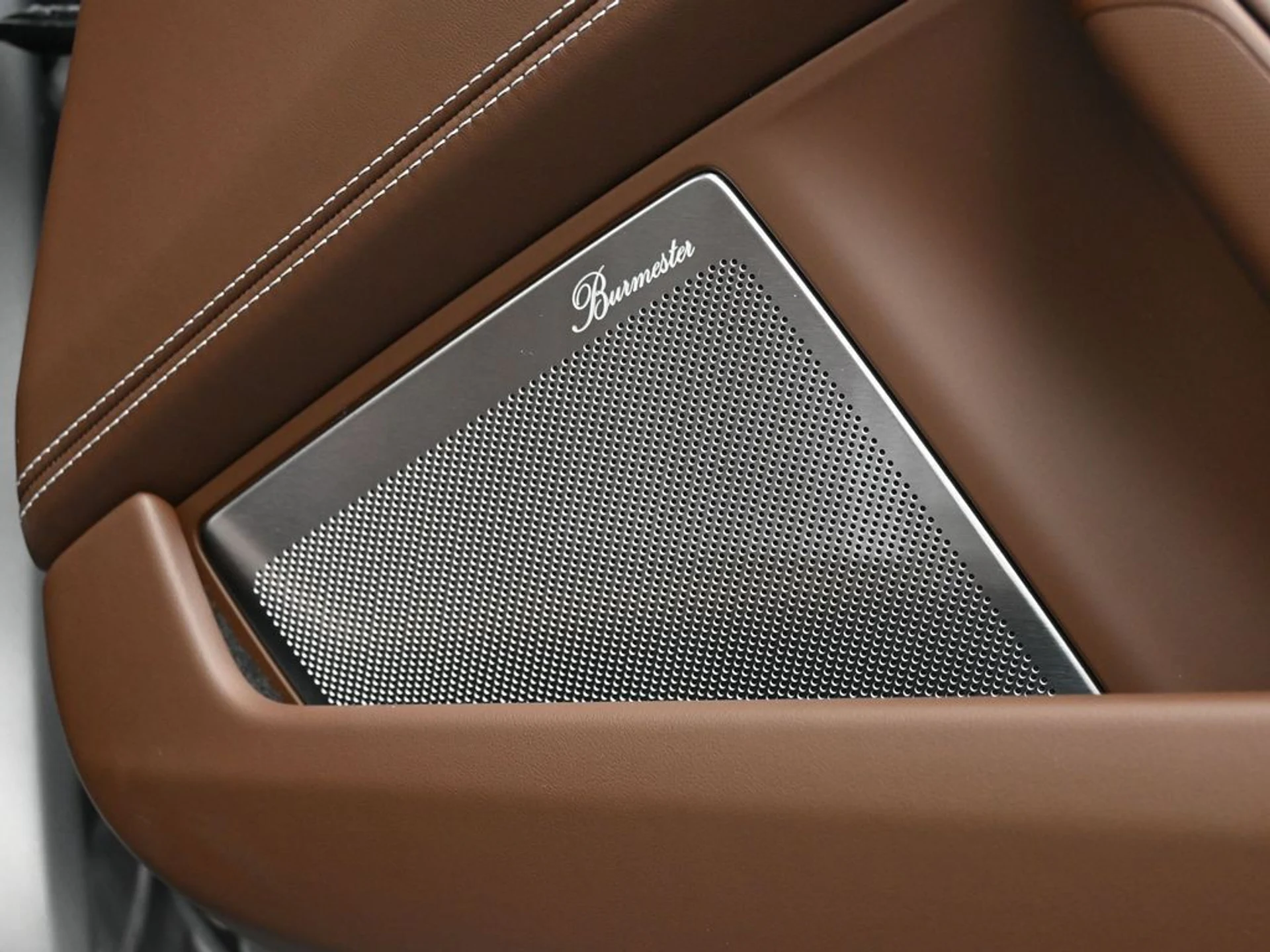 mph025_873523127_93904d2b_6c48_4c82_9dff_d76bde95f086_a30eb9f009