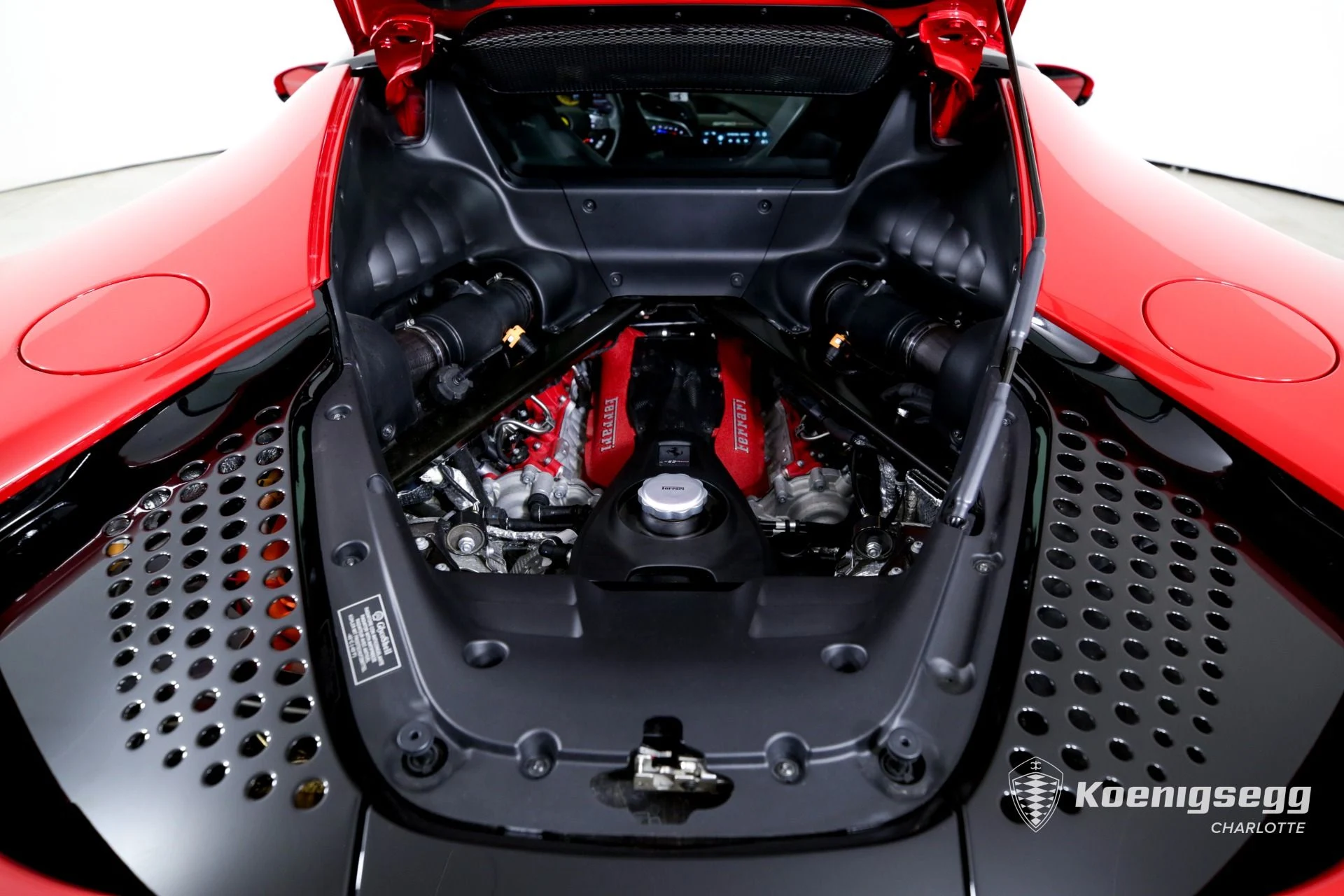 mph025_875063920_Used_2021_Ferrari_SF_90_Stradale_1746560721_946237ba11