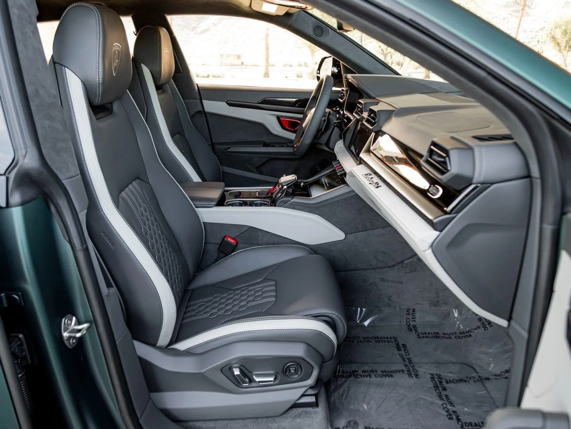 mph025_880268777_26_28f8b1e601