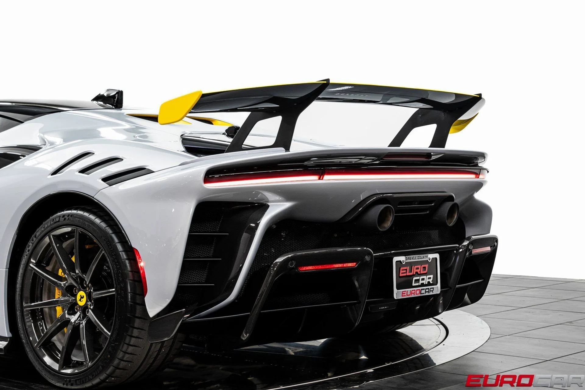 mph025_881562195_b89ec946_59b3_4240_9697_d8dac2286fb9_5fa6a03300