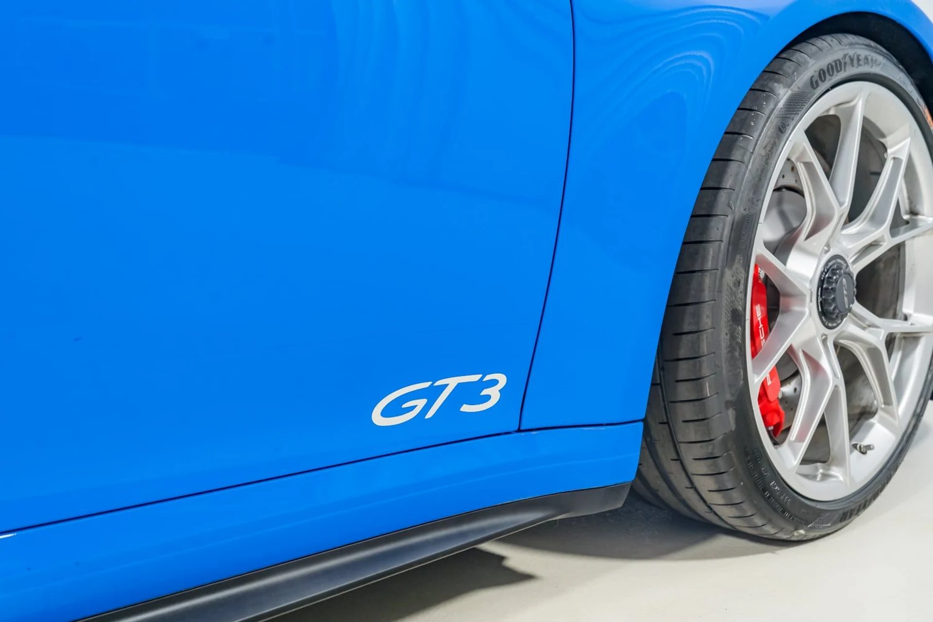 mph025_882526165_5f25a48eb4de492c8f1b5b4d28195c2e_b5768f818d