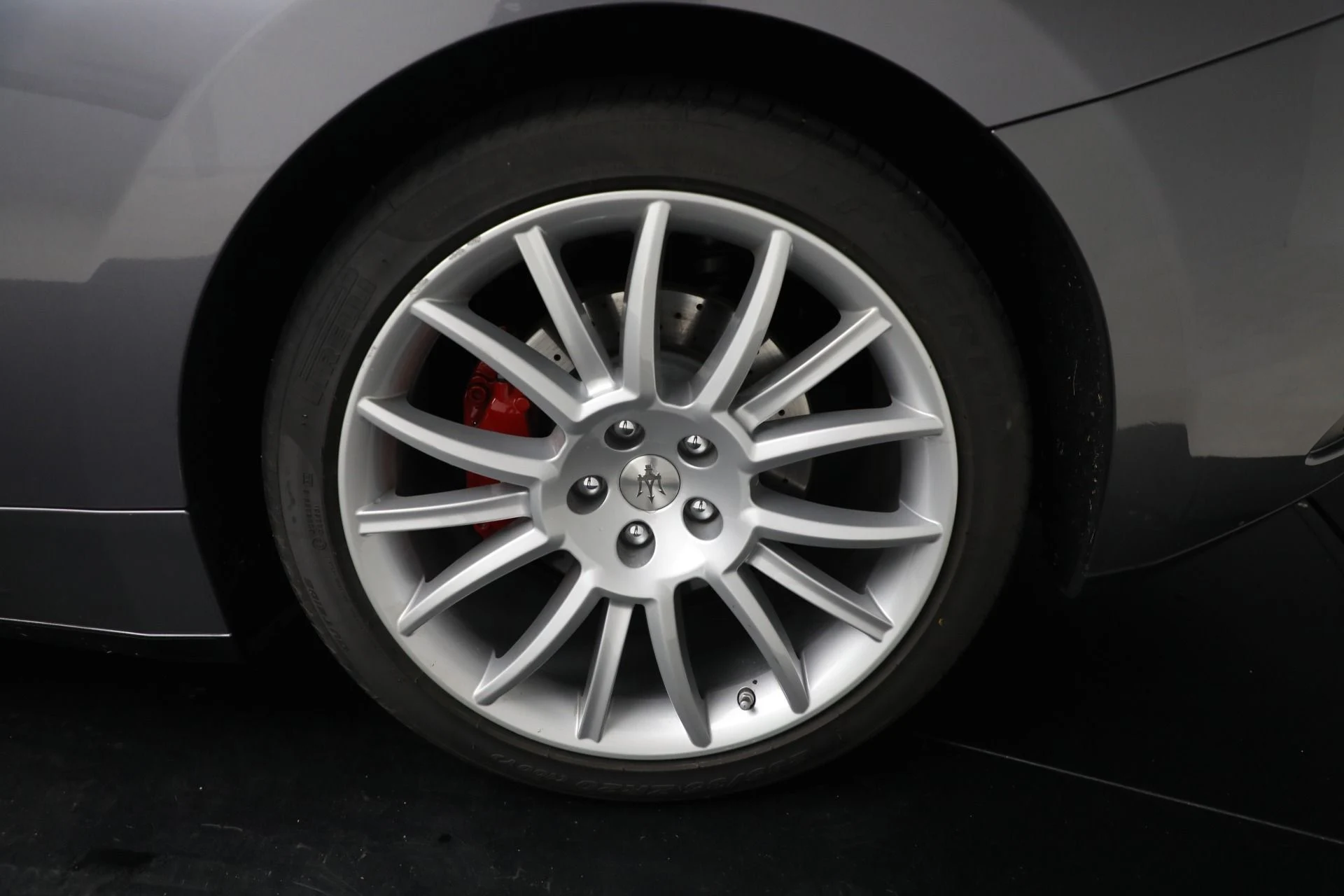 mph025_889904701_Used_2010_Maserati_Gran_Turismo_e835b4e419