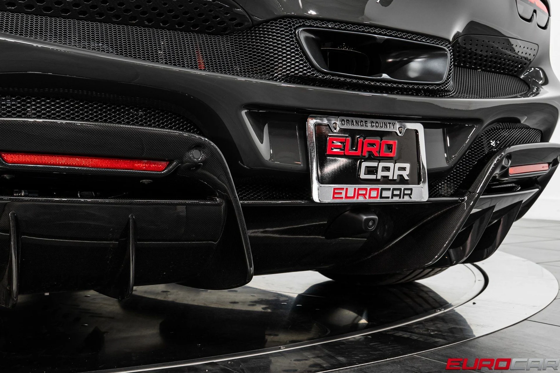 mph025_893533307_image_26_3a24811417