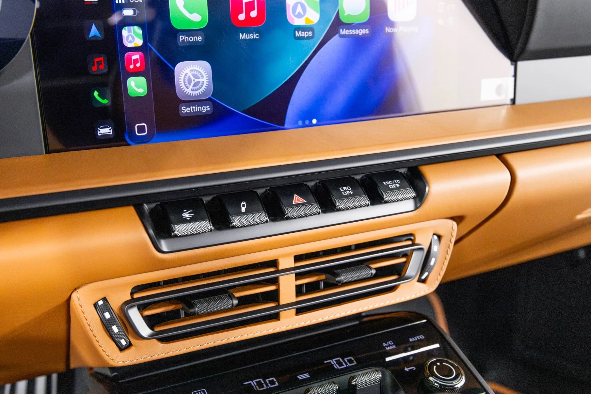 mph025_894604372_Used_2024_Porsche_911_ST_1762299724_61e43a0f99