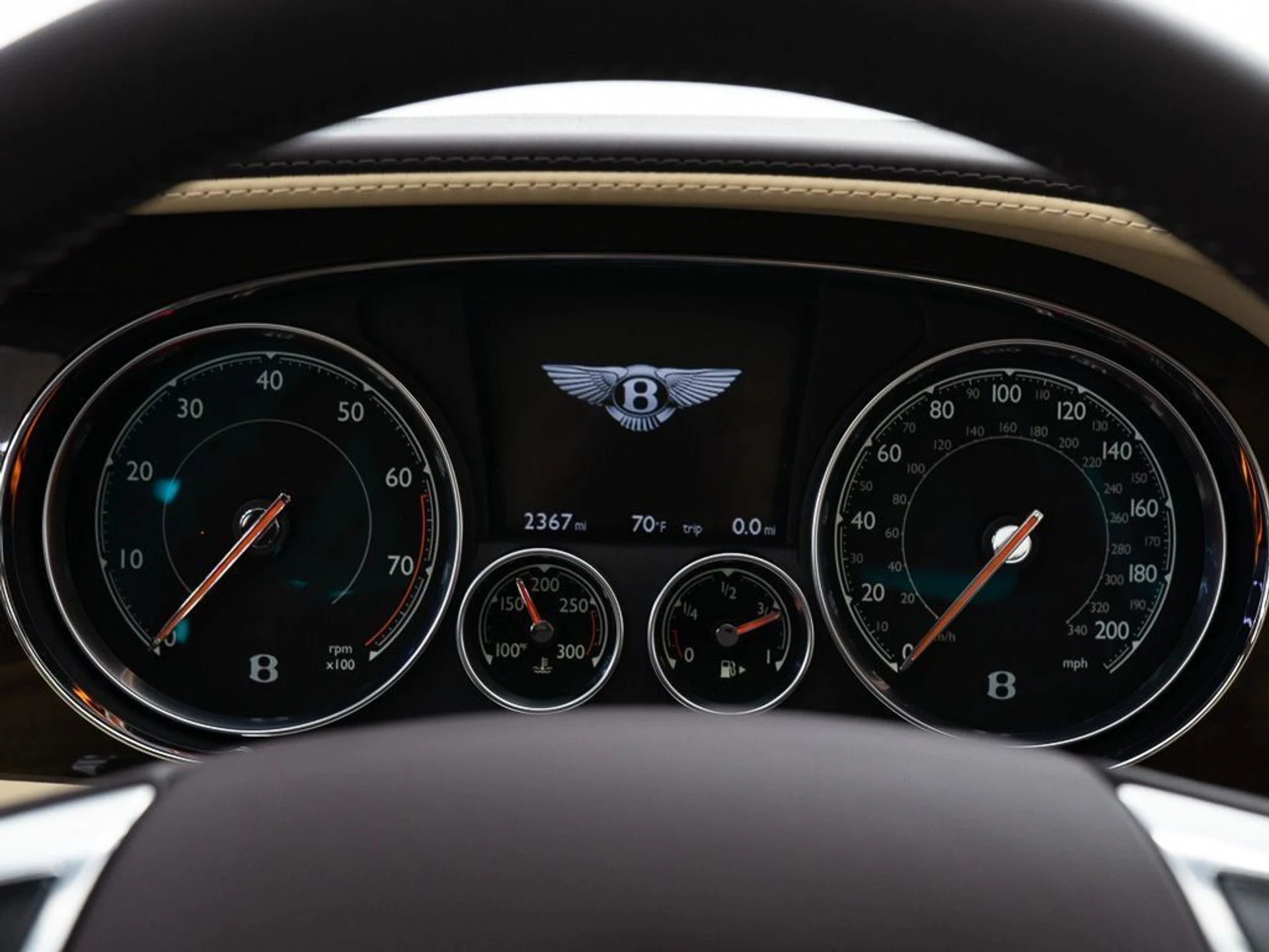 mph025_898932254_9a49169a6580a4dbae907400c8532ba4_15025cbd3b