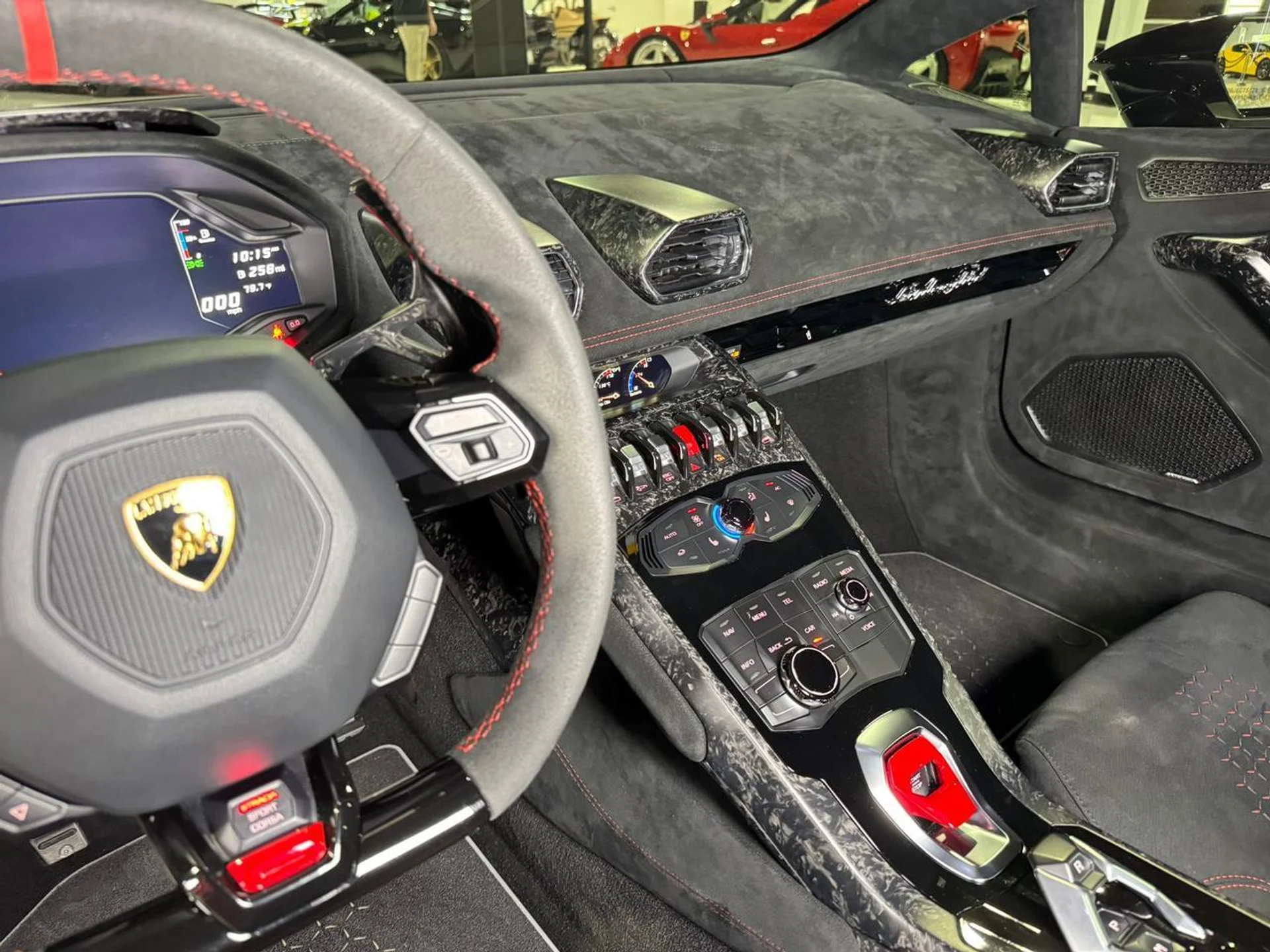 mph025_901109950_c8297a6fa4b69b572eea34349b69da1c_f396b855df