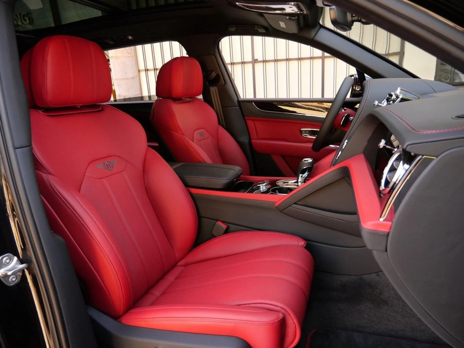 mph025_903222760_a2ea98be17a8e29afabc5dcd064267fdx_7136401d1c