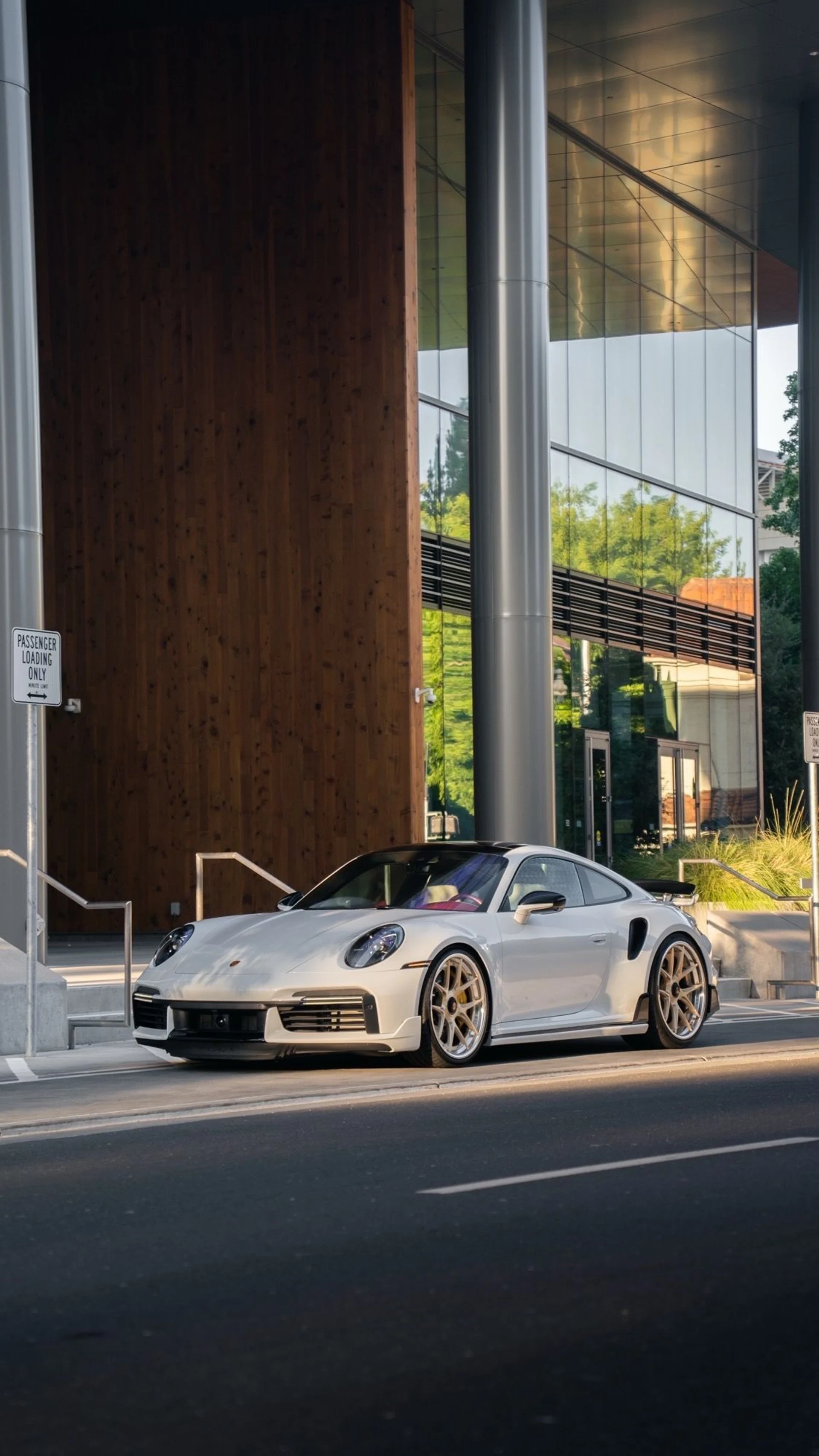 mph025_906032677_Used_2022_Porsche_911_Turbo_S_1790876730_319f50a47c
