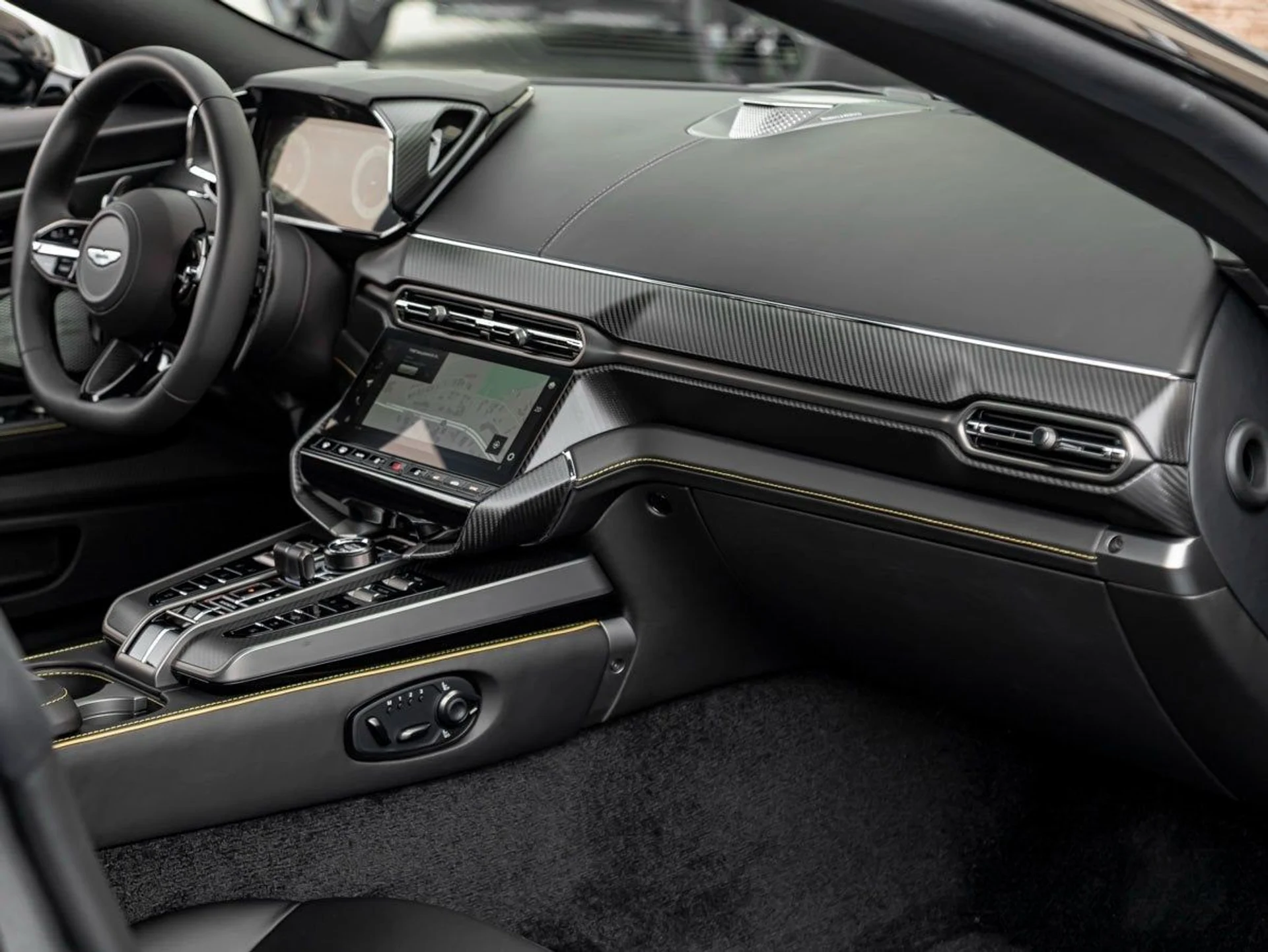 mph025_90679652_26_feaa02244c