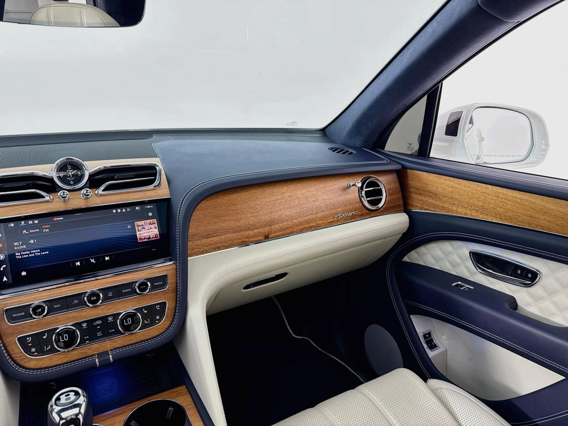 mph025_911249724_Used_2023_Bentley_Bentayga_Azure_1793142049_a316543994