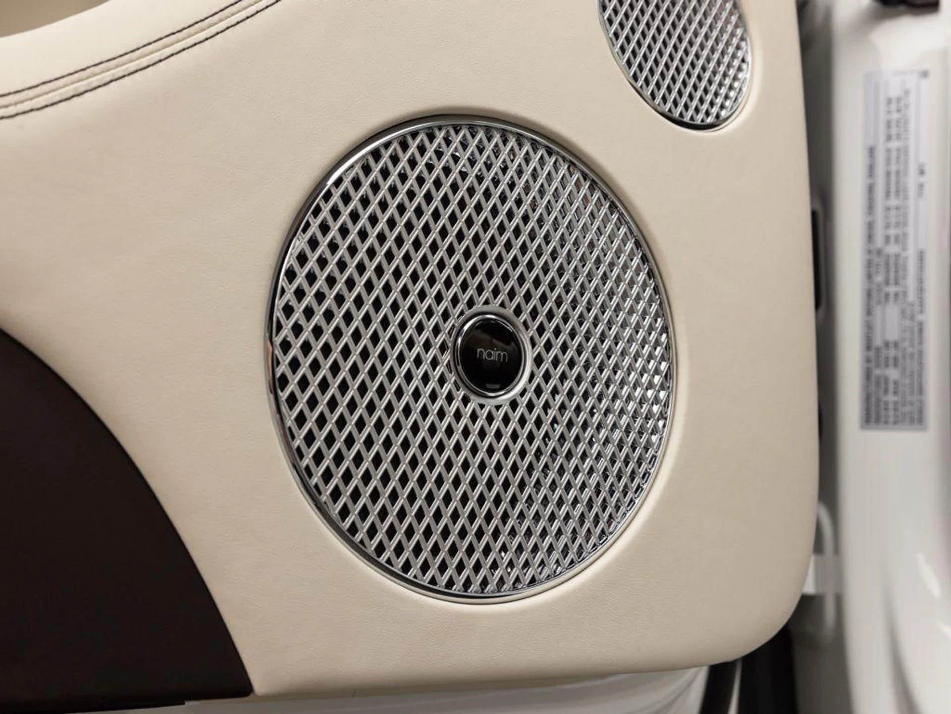 mph025_914461779_514426018_69ef6f3bb42b849f5deca1fe_3fb19ea2df