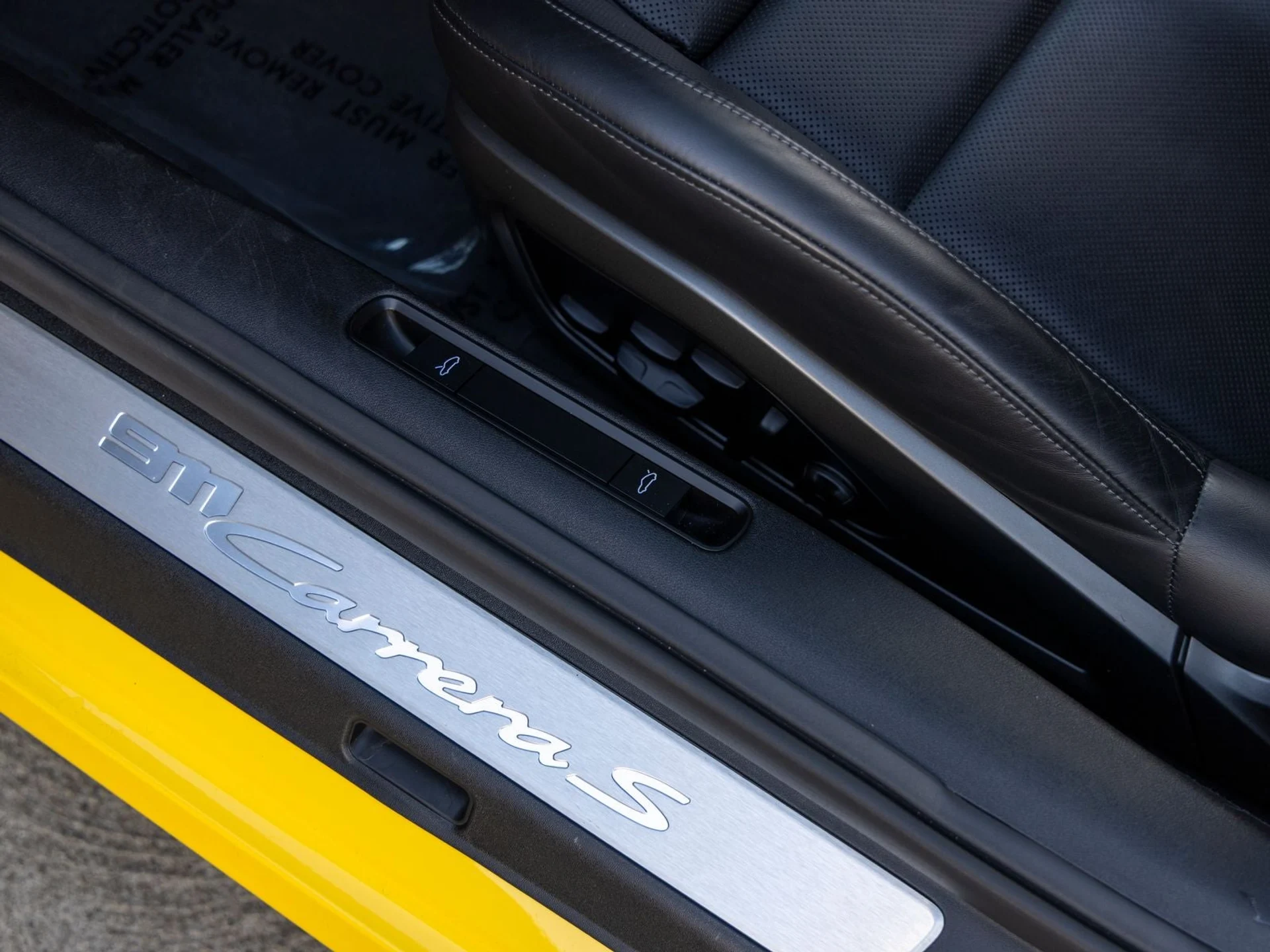 mph025_915589491_26_e1c59a0c68