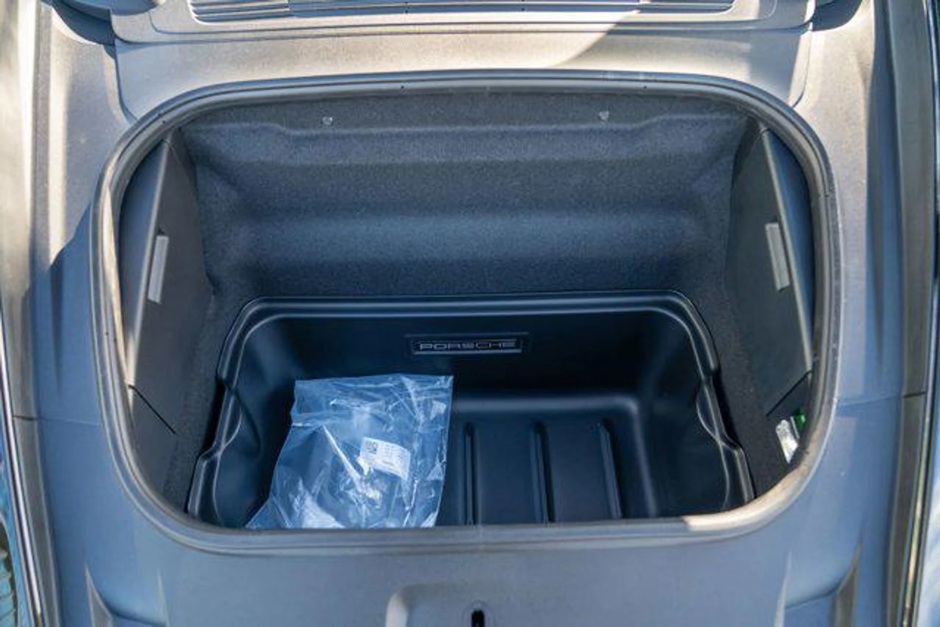 mph025_915905803_1_HL_9_1_W_Sd_Kg21c_Ls_Kt_OMZ_Lot3y_Q_9be5b5d55c