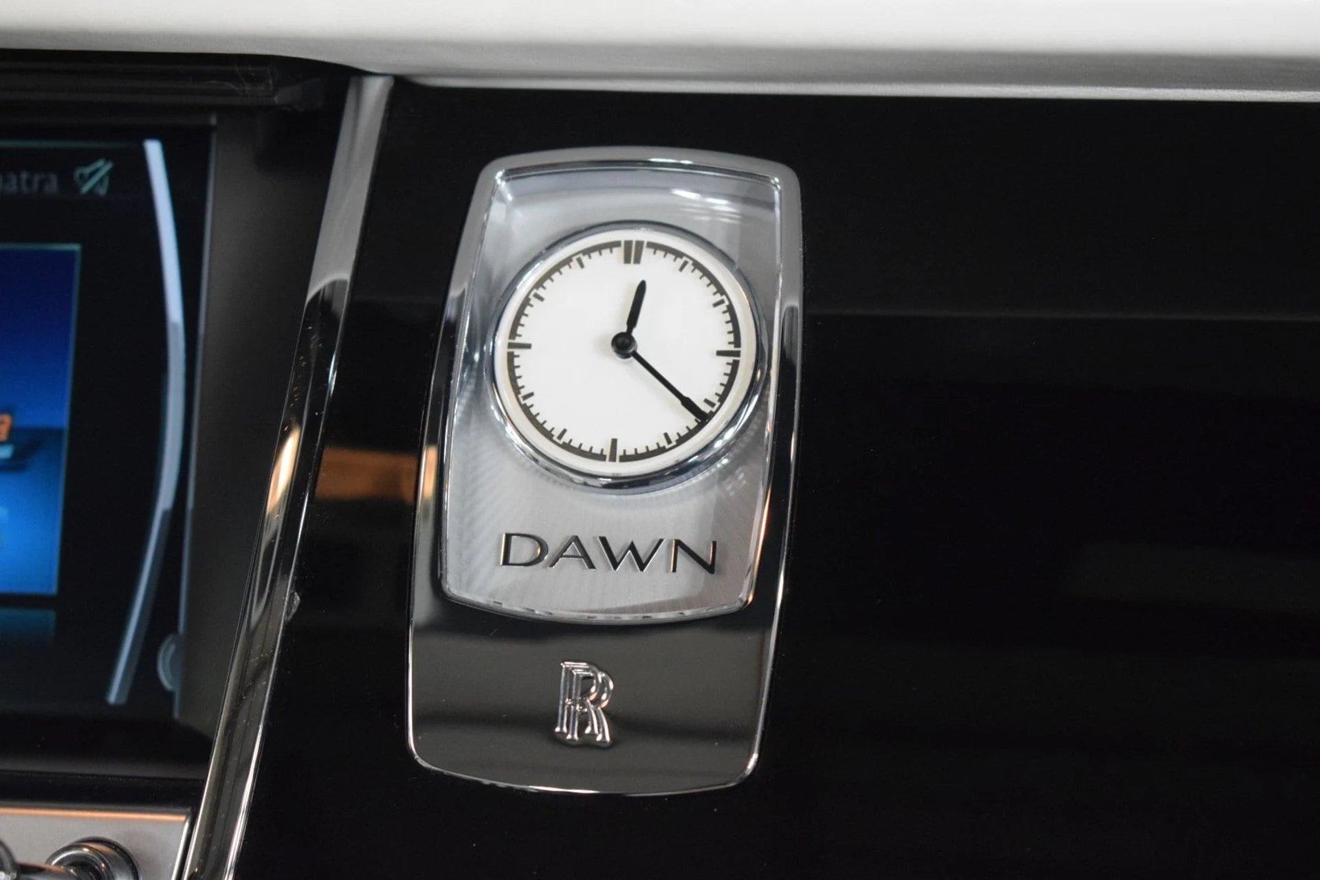 mph025_915990460_f7ad12b22b15ef774dc453330fe3b1b3x_63c9edadf5