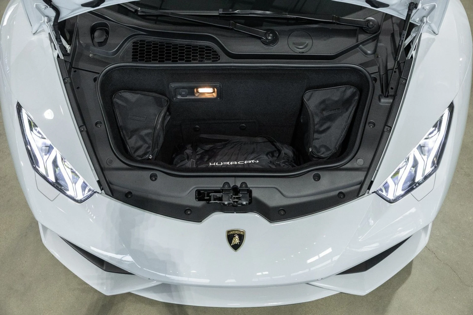 mph025_920816485_NQ_ccbcf4f690