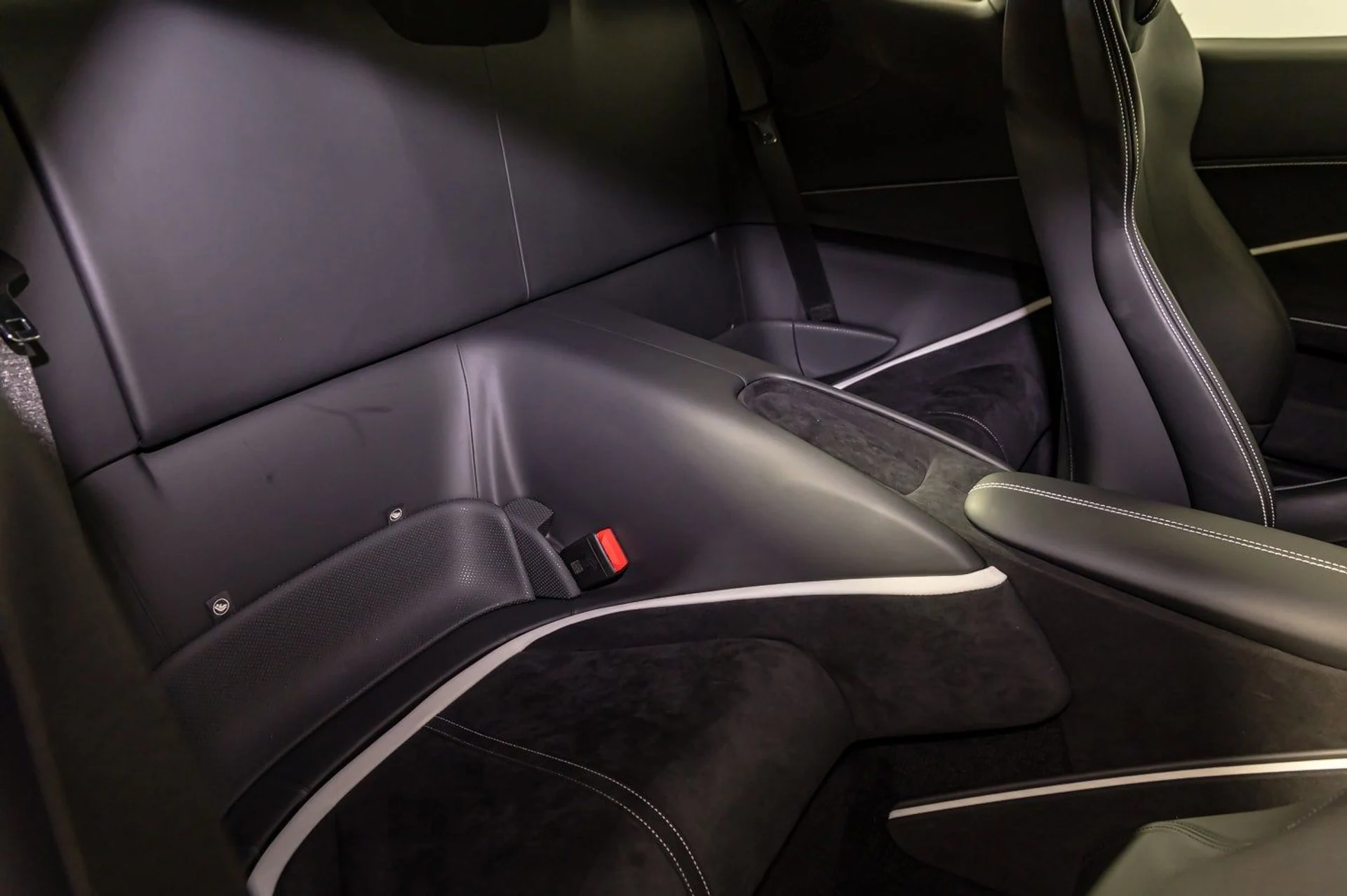 mph025_920855233_ddbe174ab7f44726b40e9a0f431615af_2caf31253b