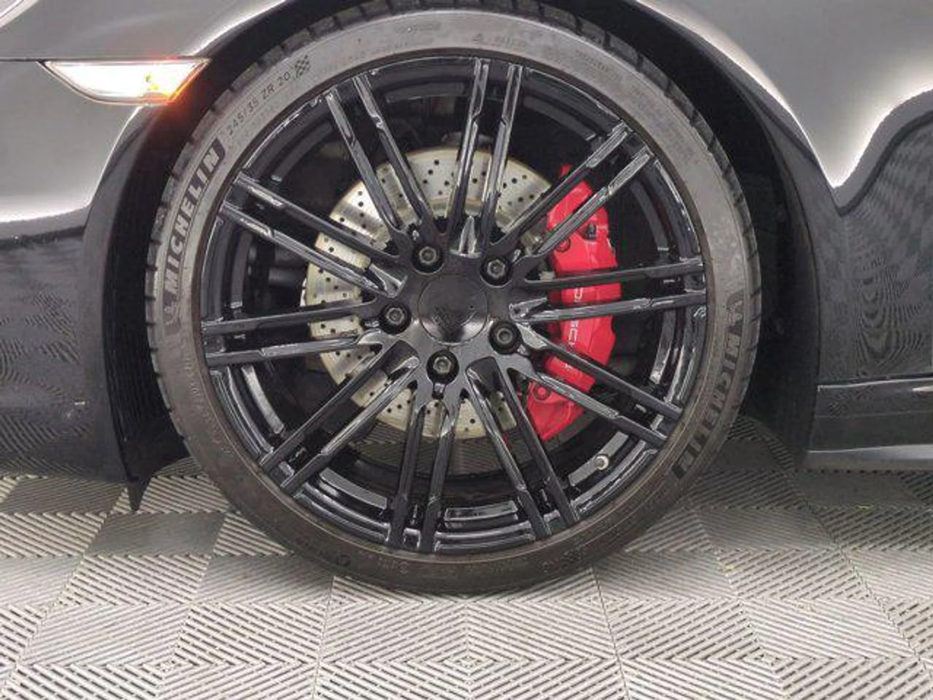 mph025_928114095_b_P_Lop7_GM_Zt_BX_OK_Cjcj_In_t7_A_0c0ead20d2