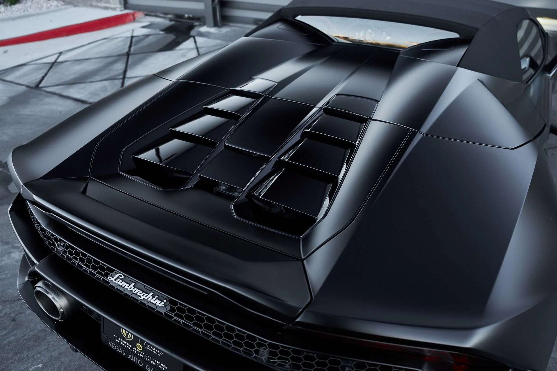 mph025_929580071_Used_2024_Lamborghini_Huracan_EVO_Spyder_1766881359_574f93253b