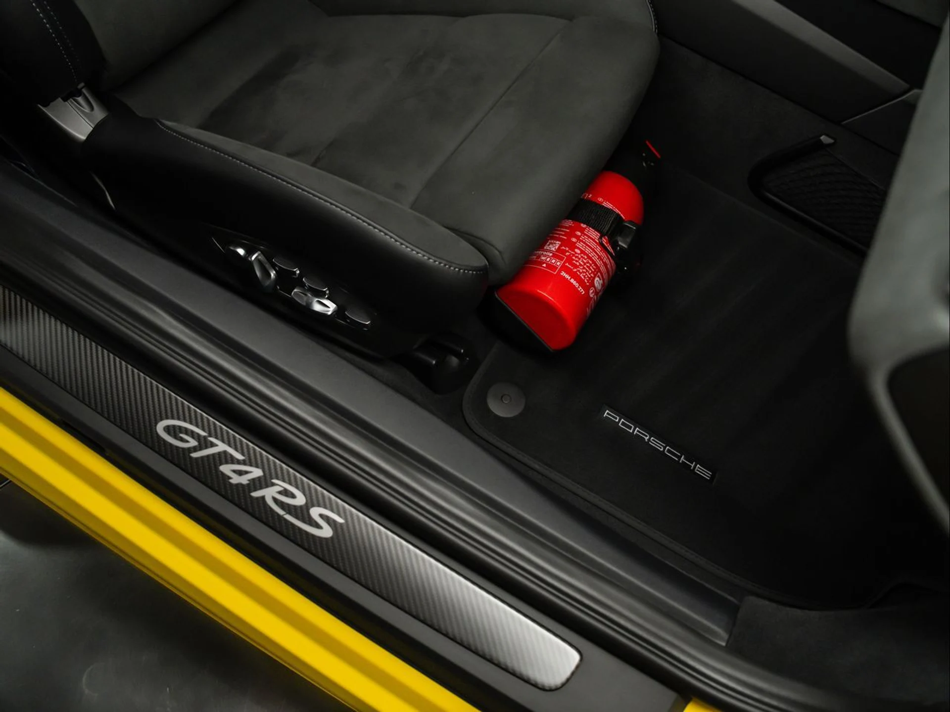 mph025_932484440_b29cbe05138c7e58c95bfe3cb2510bb3_fac22a81a1