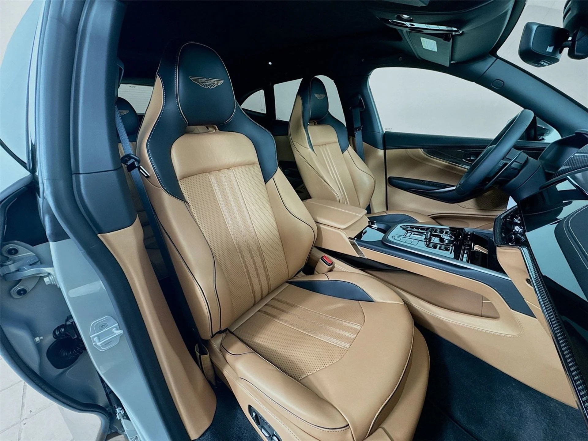 mph025_937265302_cd4e45878a337fec5177aa12b817db44x_213bcaba22